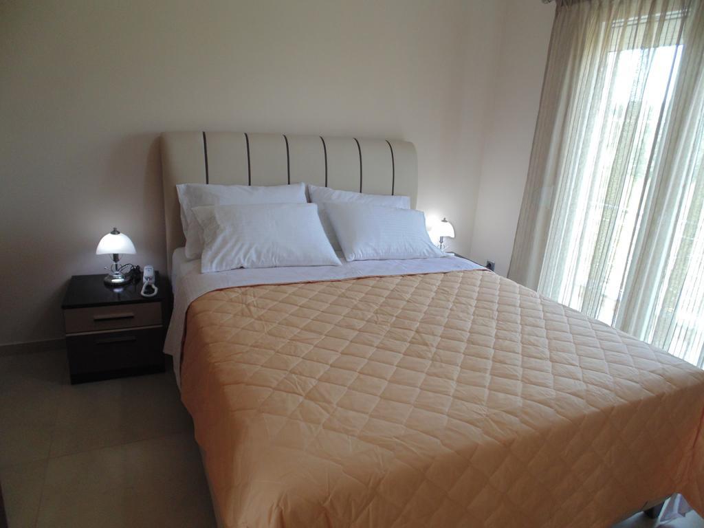 Palaiologou Panorama Apartments Mantamados Room photo