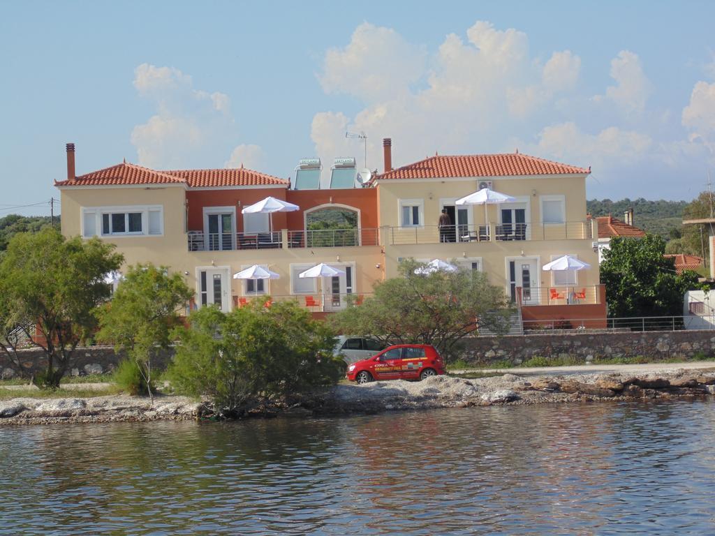 Palaiologou Panorama Apartments Mantamados Exterior photo